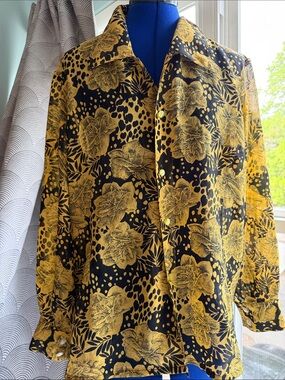Women's Black & Mustard Floral Button-Down Shirt - Redone vintage top